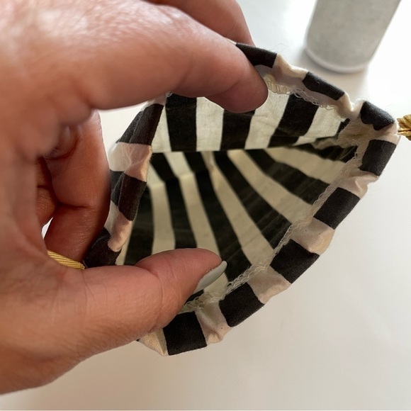 Lele Sadoughi Mini Small Striped Drawstring Dust Bag 7” x 5” - Picture 3 of 5